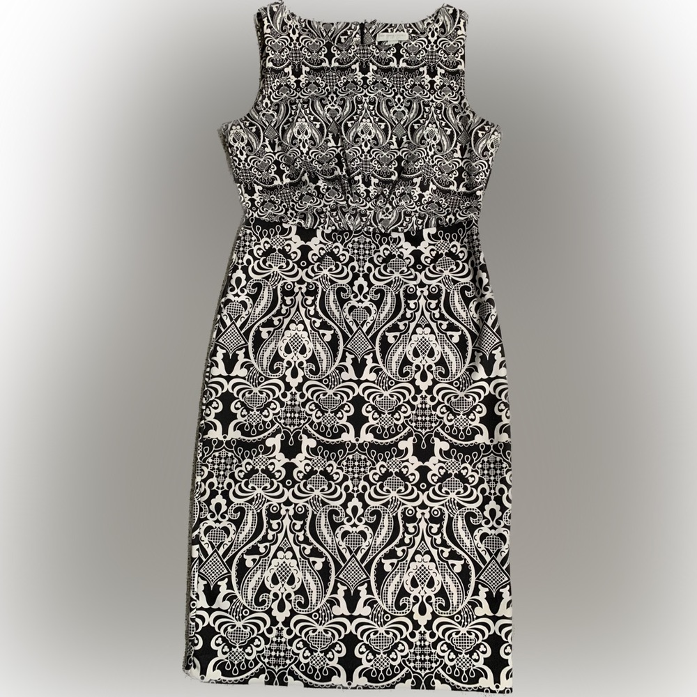 New York & Company Black & White Print Sleeveless Dress